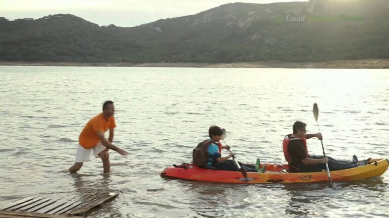Explorando Rutas en Kayak por Parques Naturales