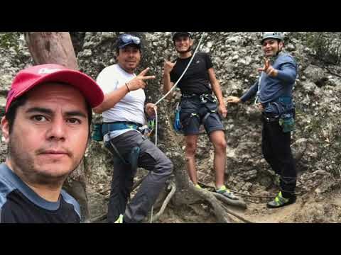 Rutas de Escalada en Roca en Parques de Aventura: Gu&iacute;a Esencial