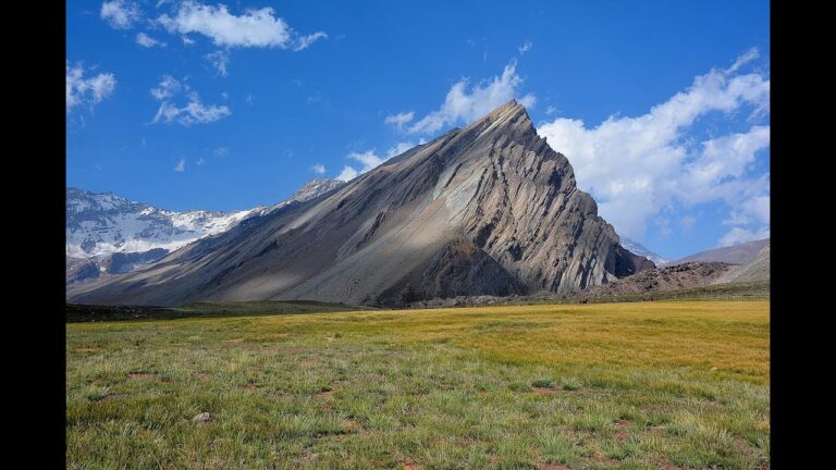 Explorando Aventuras al Aire Libre en Parques de Montaña