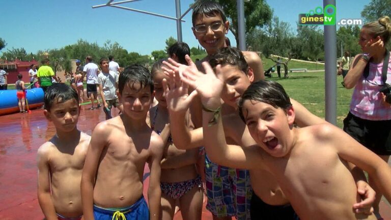 Diversión Acuática en Parques: Actividades Refrescantes para Todos