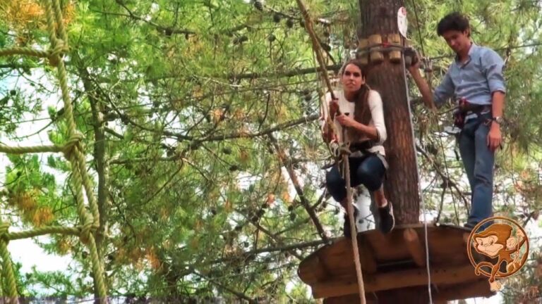 Aventura en Parques de Diversiones Naturales con Tirolinas