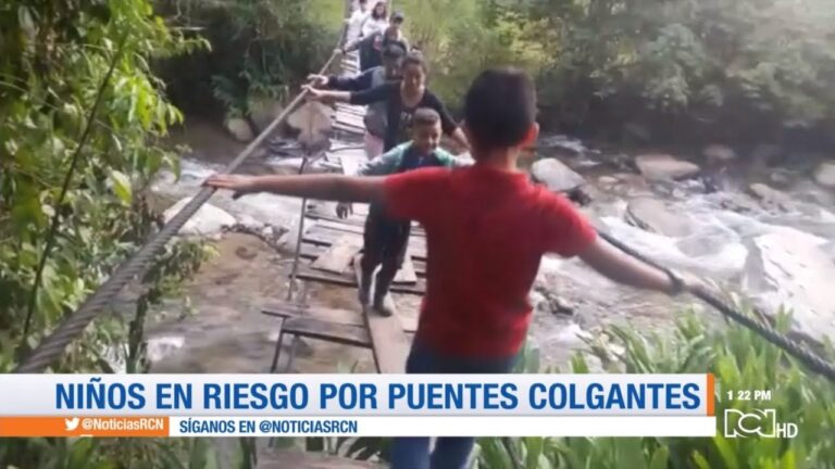 Diversión en Puentes Colgantes para Niños