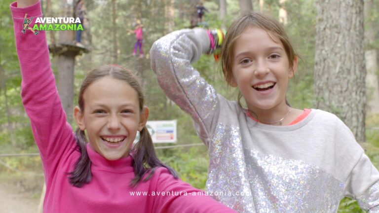 Aventuras Extremas en la Naturaleza con Tirolinas