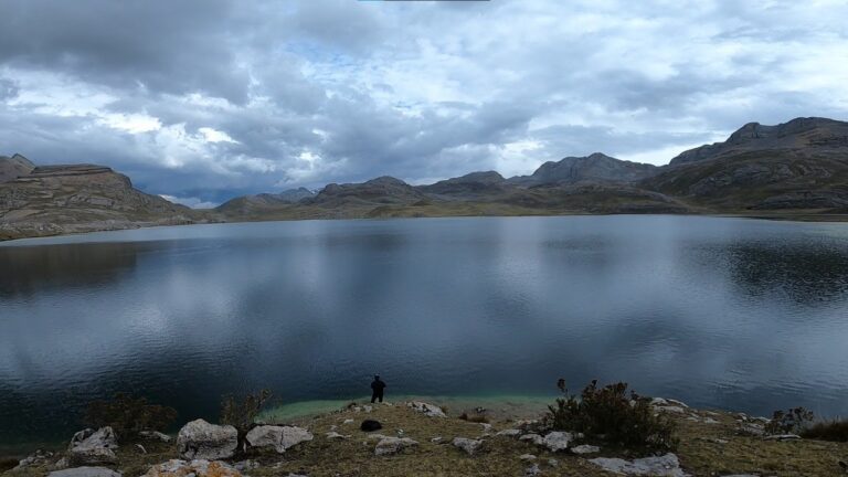 Consejos para Pescar Efectivamente en Lagunas Recreativas