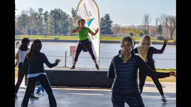 Disfruta del Tenis en Pistas al Aire Libre