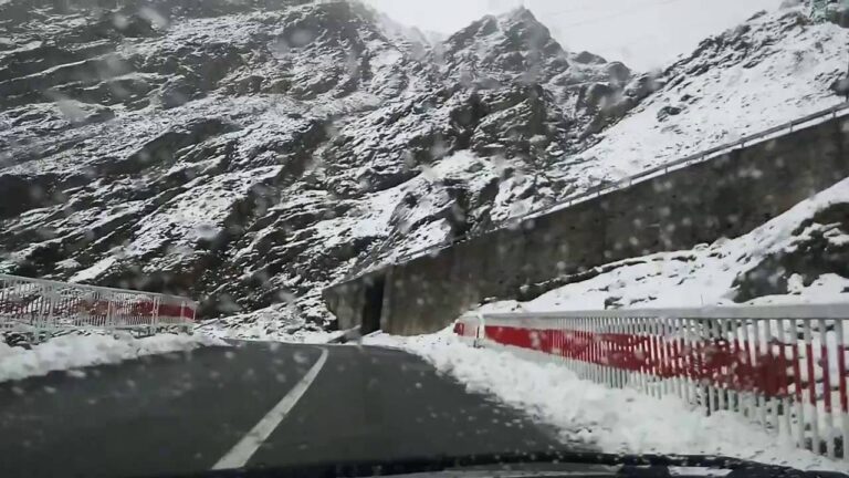 Aventura en las Monta&ntilde;as Nevadas